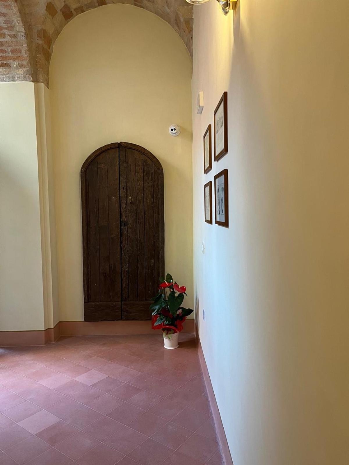 Ferienwohnung Dimora Santa Chiara Ripatransone Exterior foto